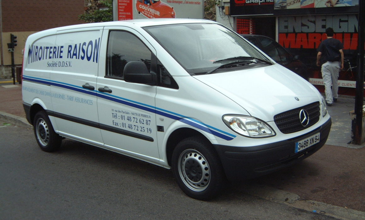 GAMEIRO GRAPHIC - Marquage véhicule utilitaire Miroiterie RAISON